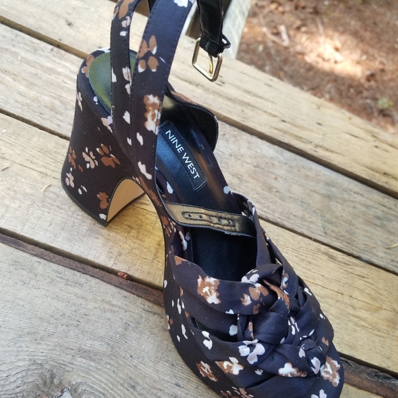 Size 7.5 High Heel Shoes Nine West Cherry Blossom Blacks Straps Buckles Ladies - Picture 2 of 11